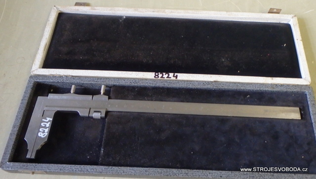 Posuvka 0-250mm (08224 (1).JPG)